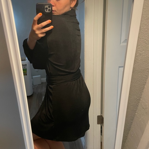 princess polly mini dress - Picture 3 of 4